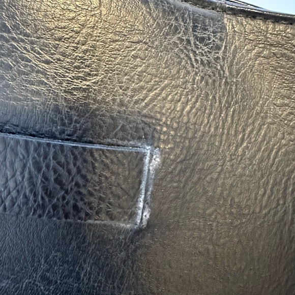 Matt & Nat® Lesada Tote - Black - Picture 9 of 12